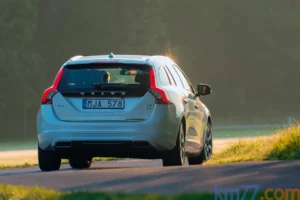 how to start my volvo remotely