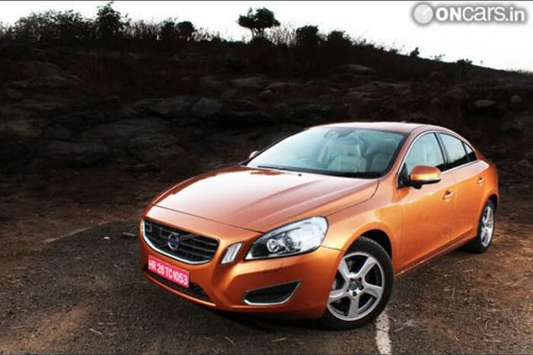 how to start volvo xc60 with dead key fob