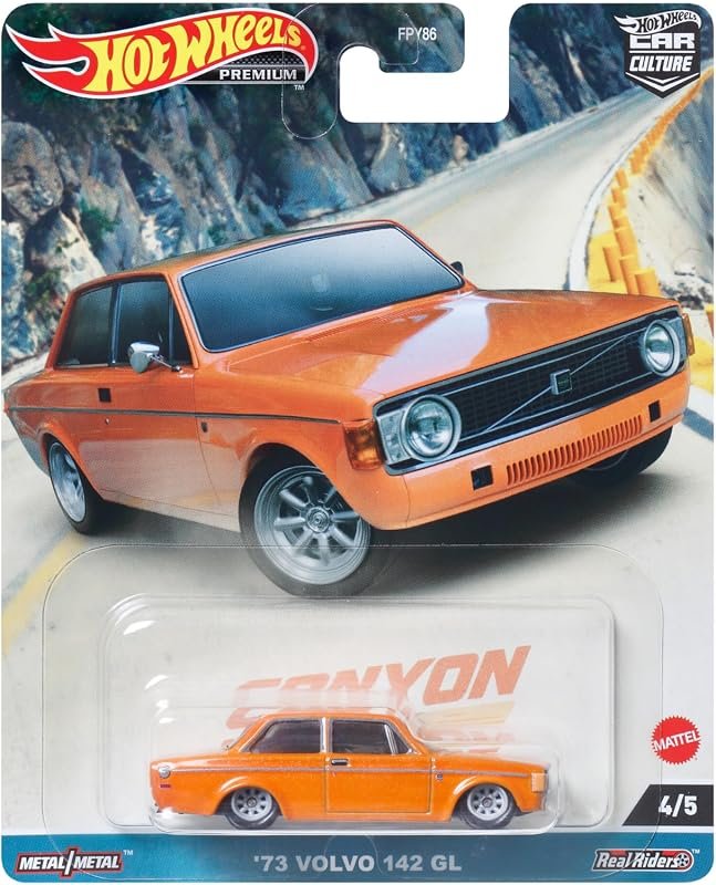 Hot Wheels Car Culture Canyon Warriors - '73 Volvo 142 GL, 1:64 Scale for Kids Ages 3 and Up