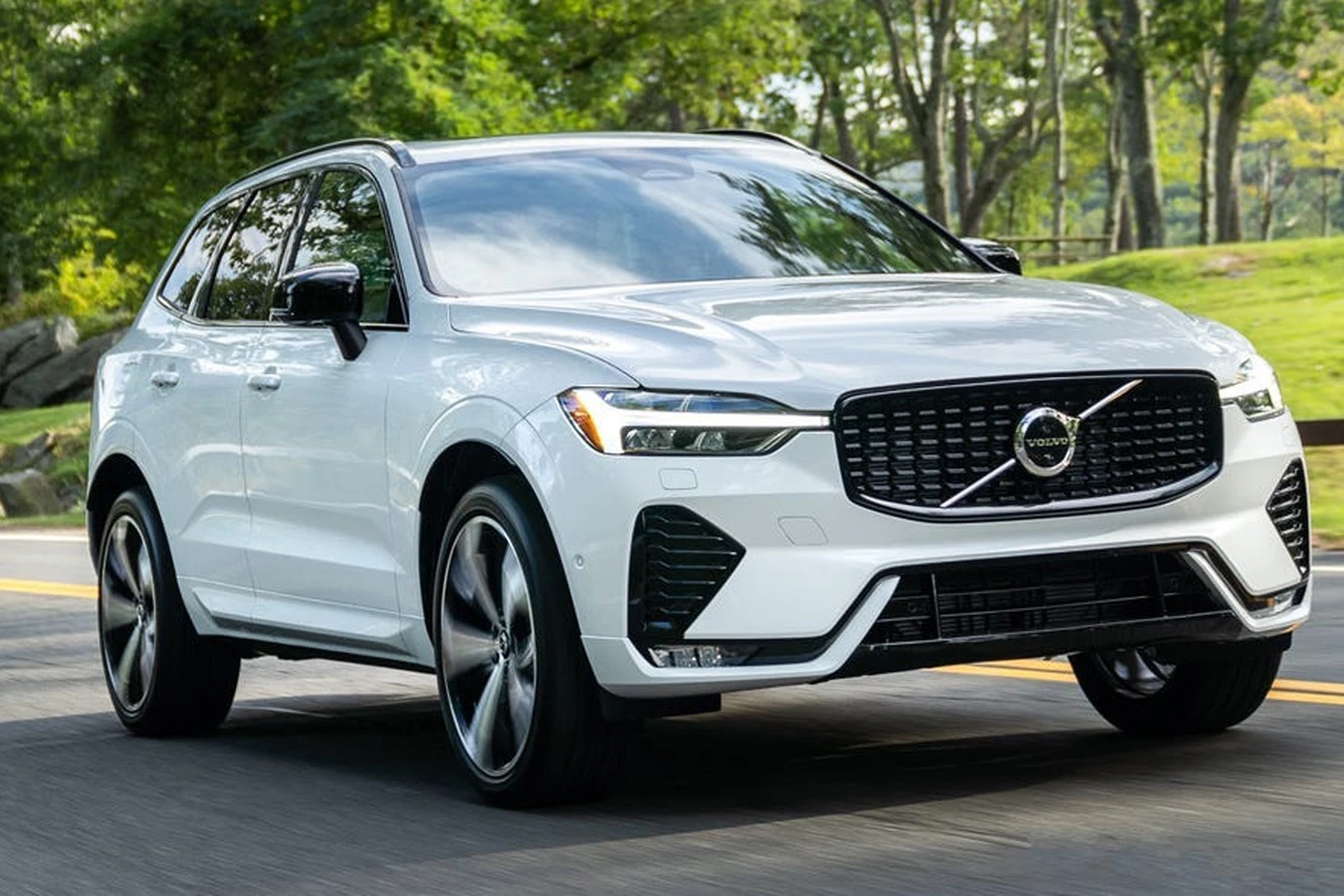 difference between 2023 and 2024 volvo xc60
