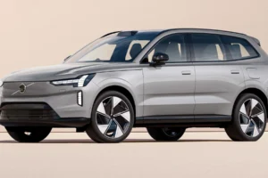 differences between 2021 and 2022 volvo xc60