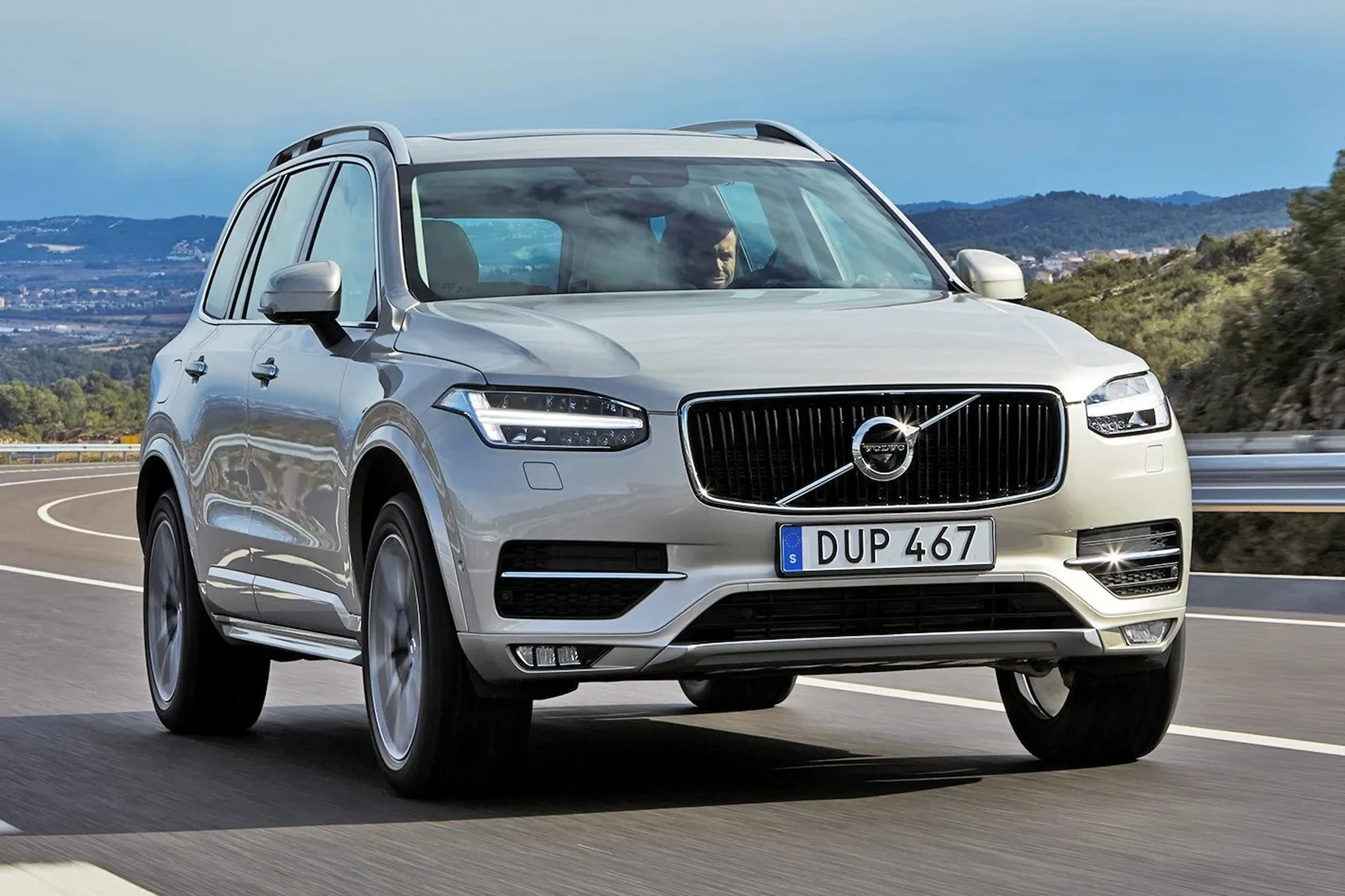 engine service required volvo xc90