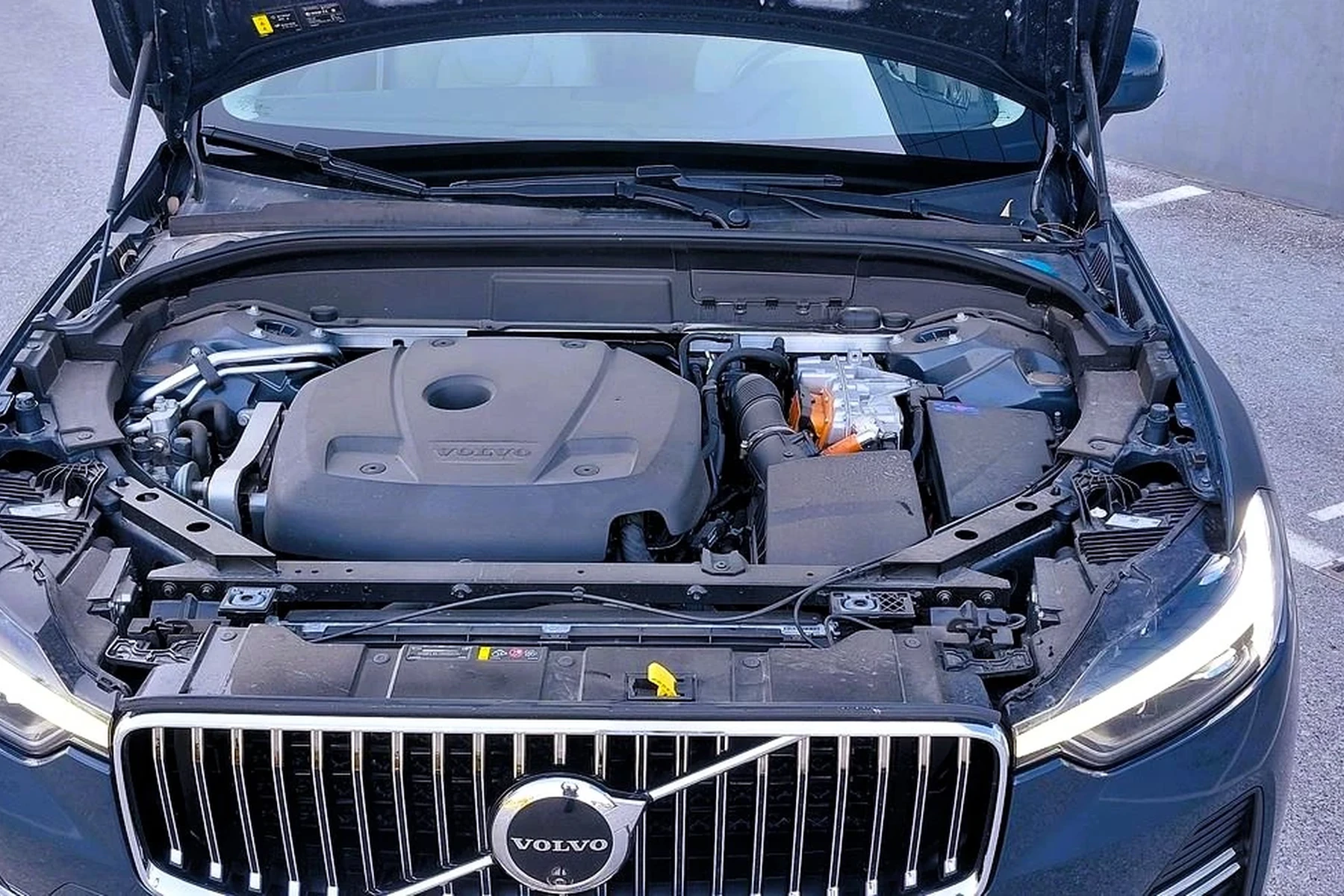how much is a 2020 volvo xc60