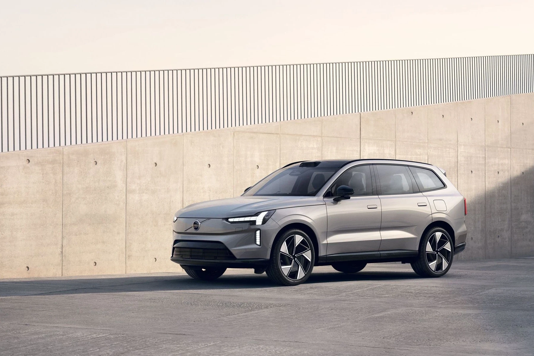how to unlock volvo ex90