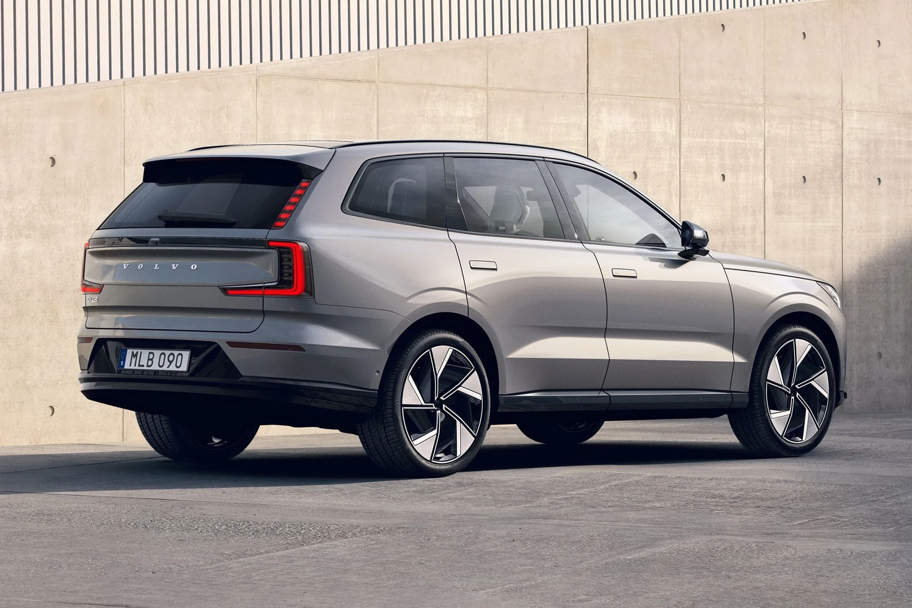 maintenance on volvo xc60