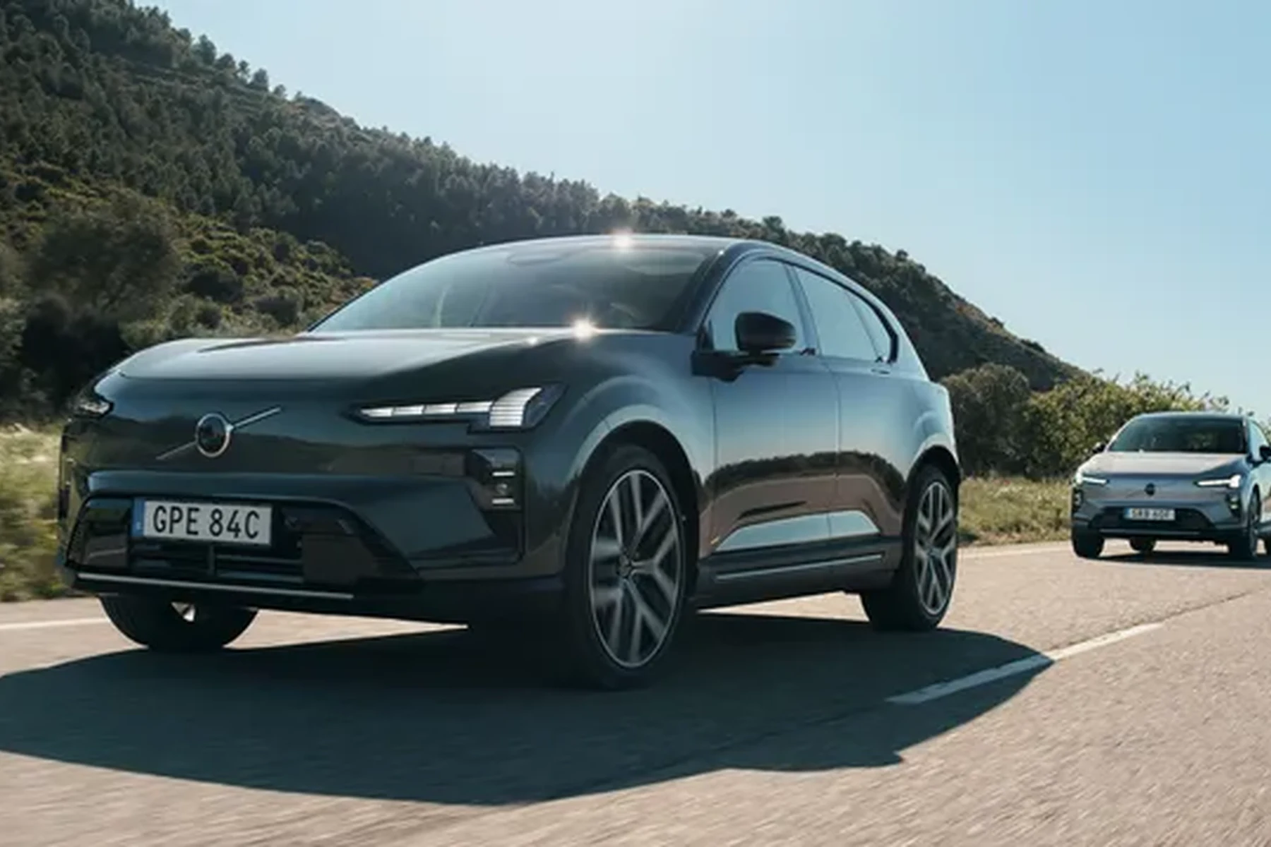 volvo car maintenance costs vs nissan