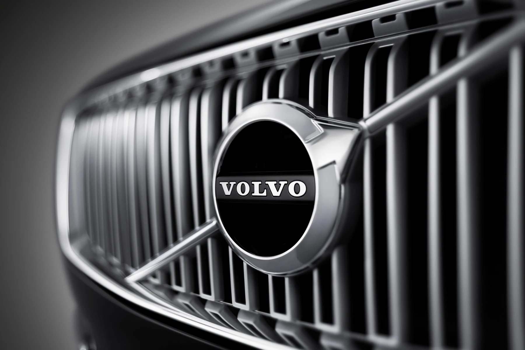 volvo infotainment system vs other luxury cars