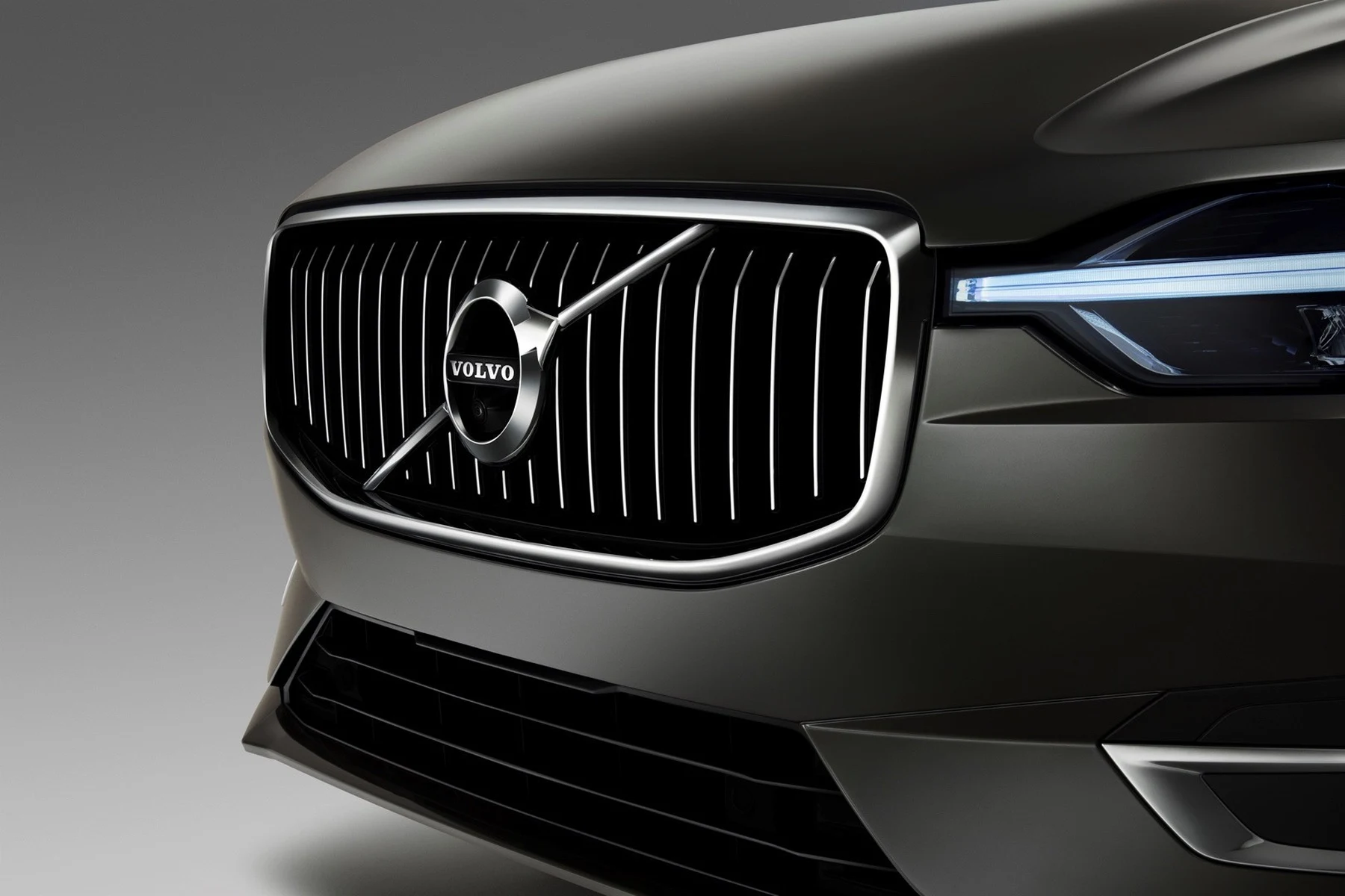 volvo vs american car