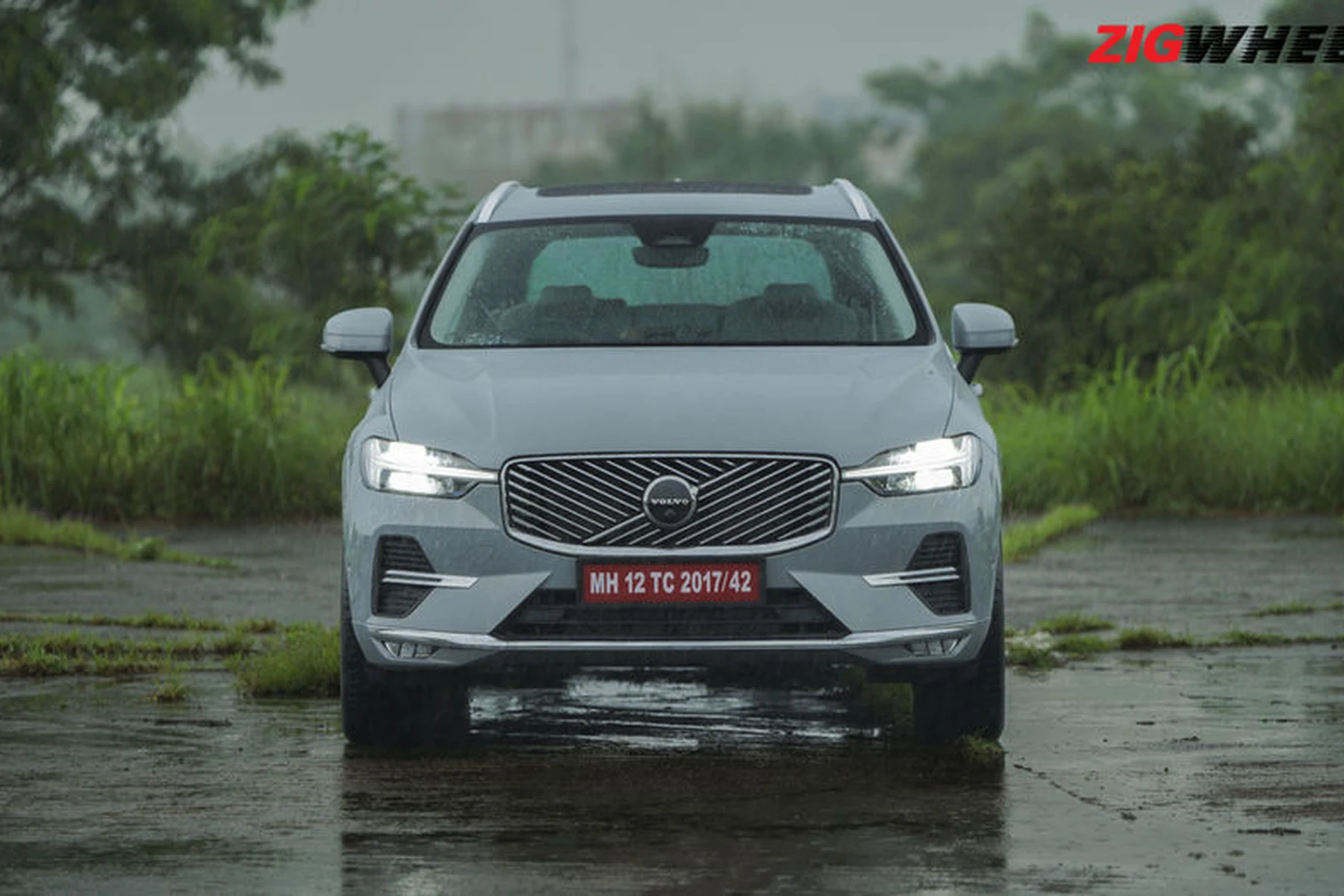 volvo vs luxury cars