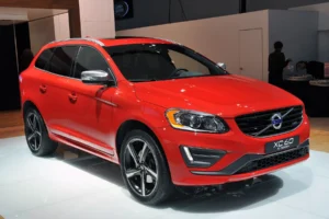 volvo vs premium-segment car