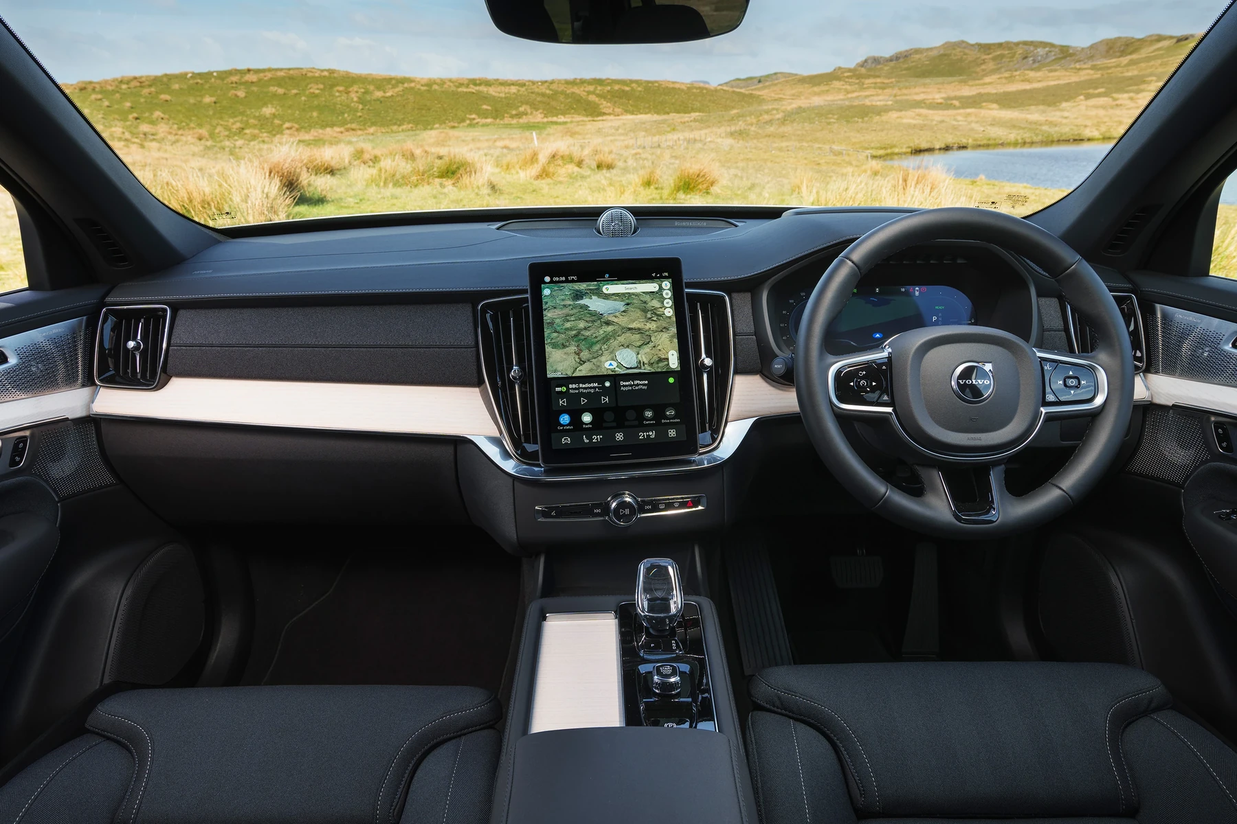 volvo xc90 engine specs