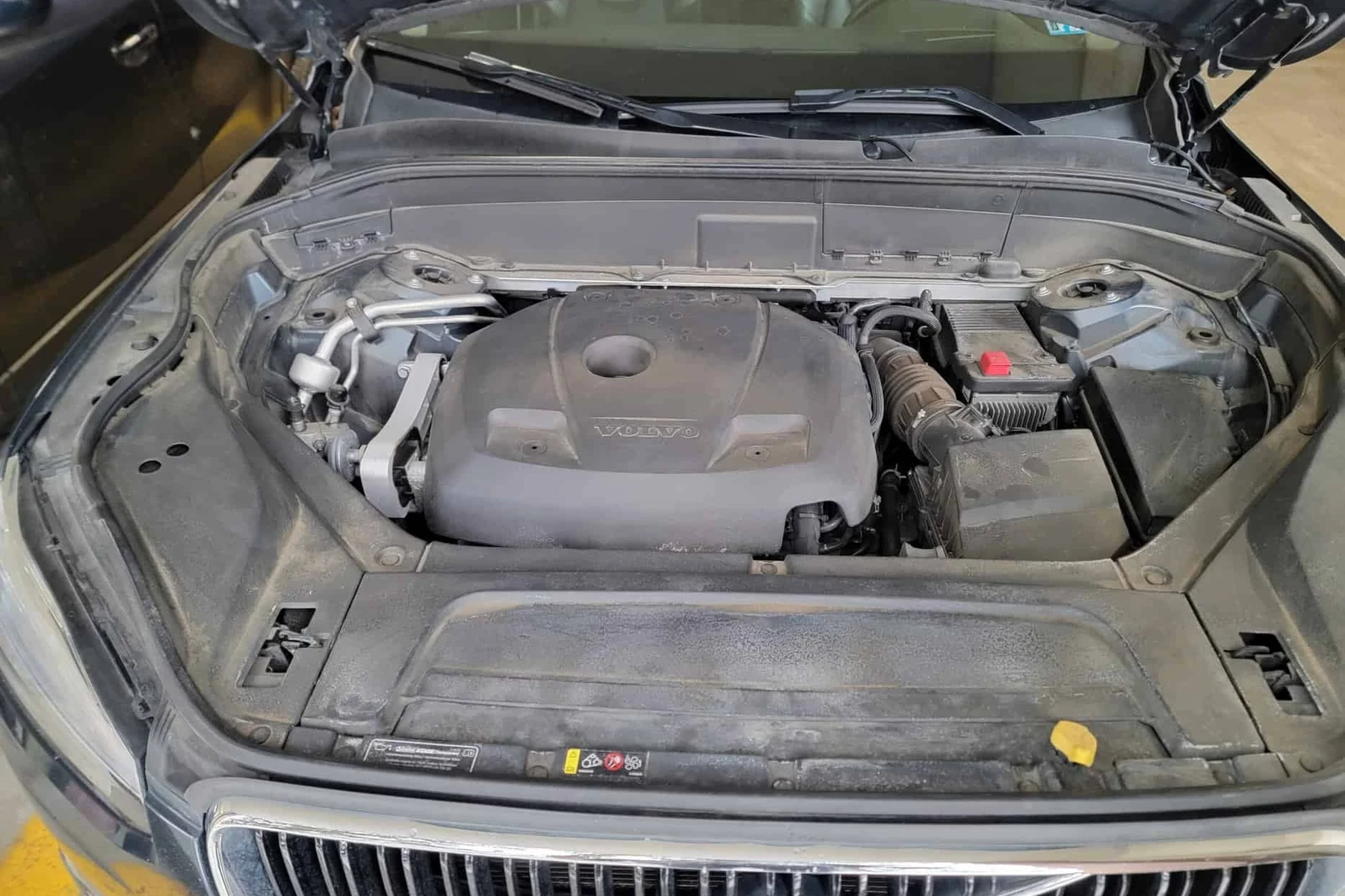 change battery volvo v60 key