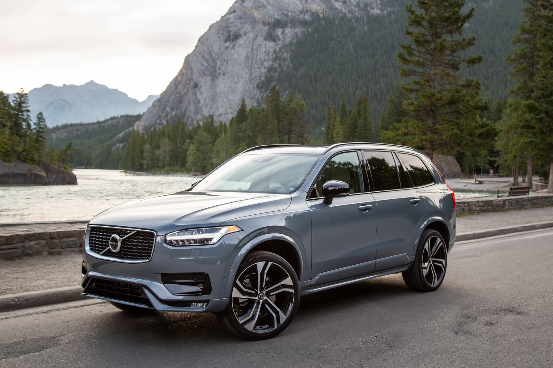 does 2025 volvo xc90 have iihs top safety pick+
