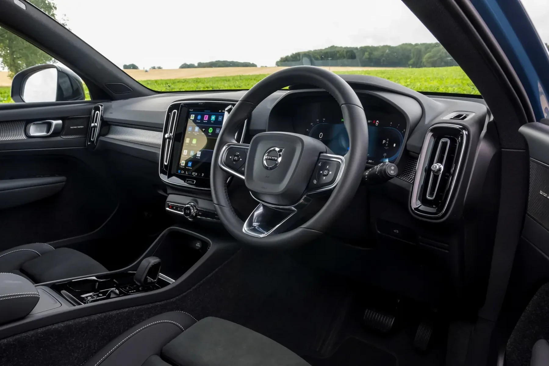 problems with volvo xc40