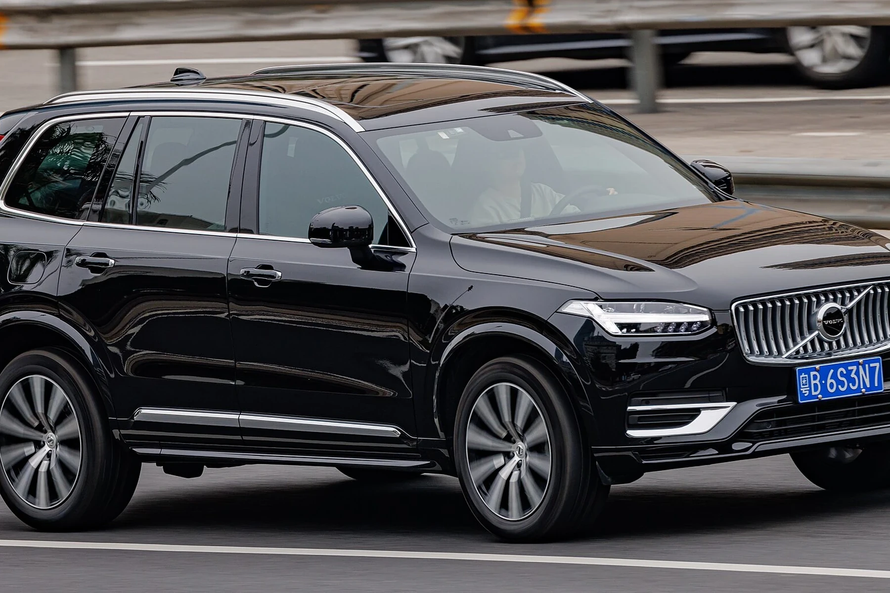 volvo autonomous truck technology