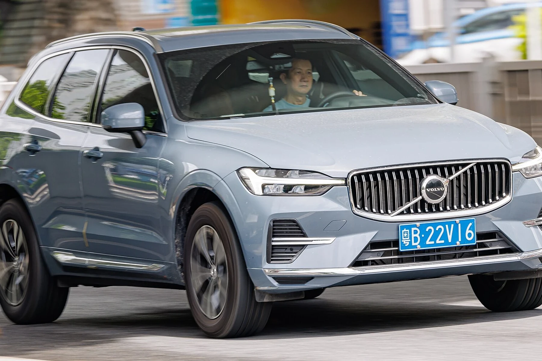 volvo driverless car technology