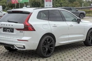 volvo ex40 canada price