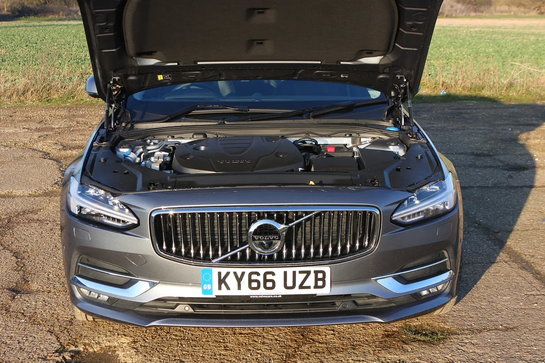 volvo ex60 price in canada