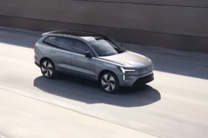 volvo ex90 battery size kwh