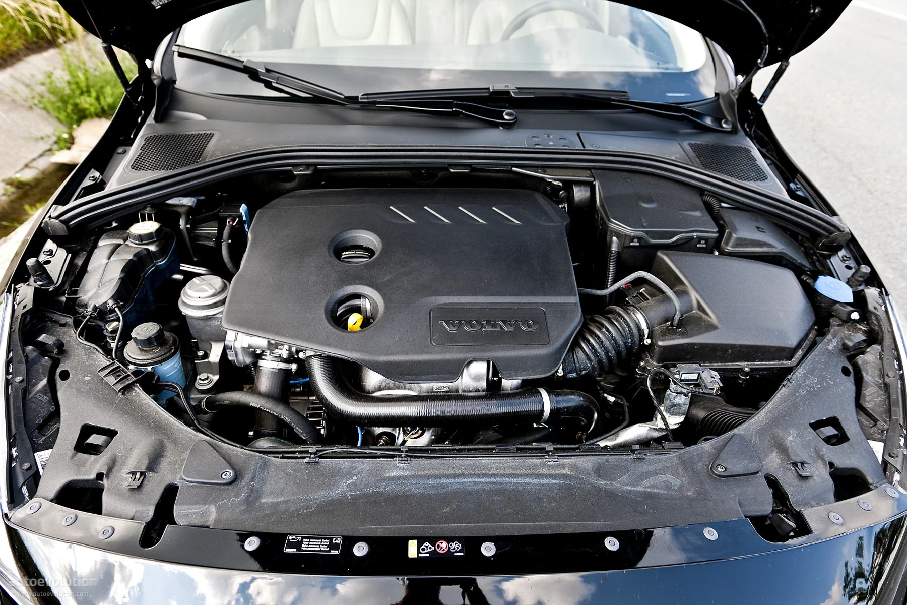 volvo s60 insurance cost