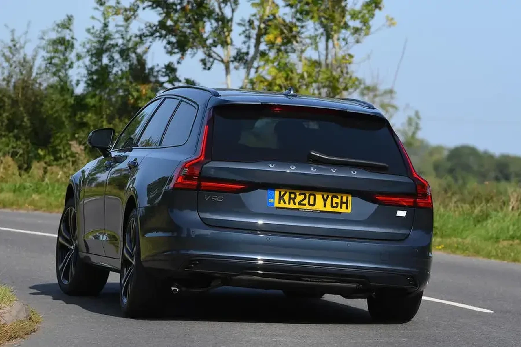 volvo v90 key fob battery replacement