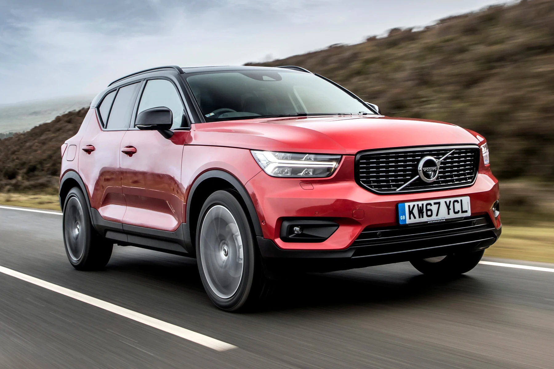 volvo xc40 blind spot warning