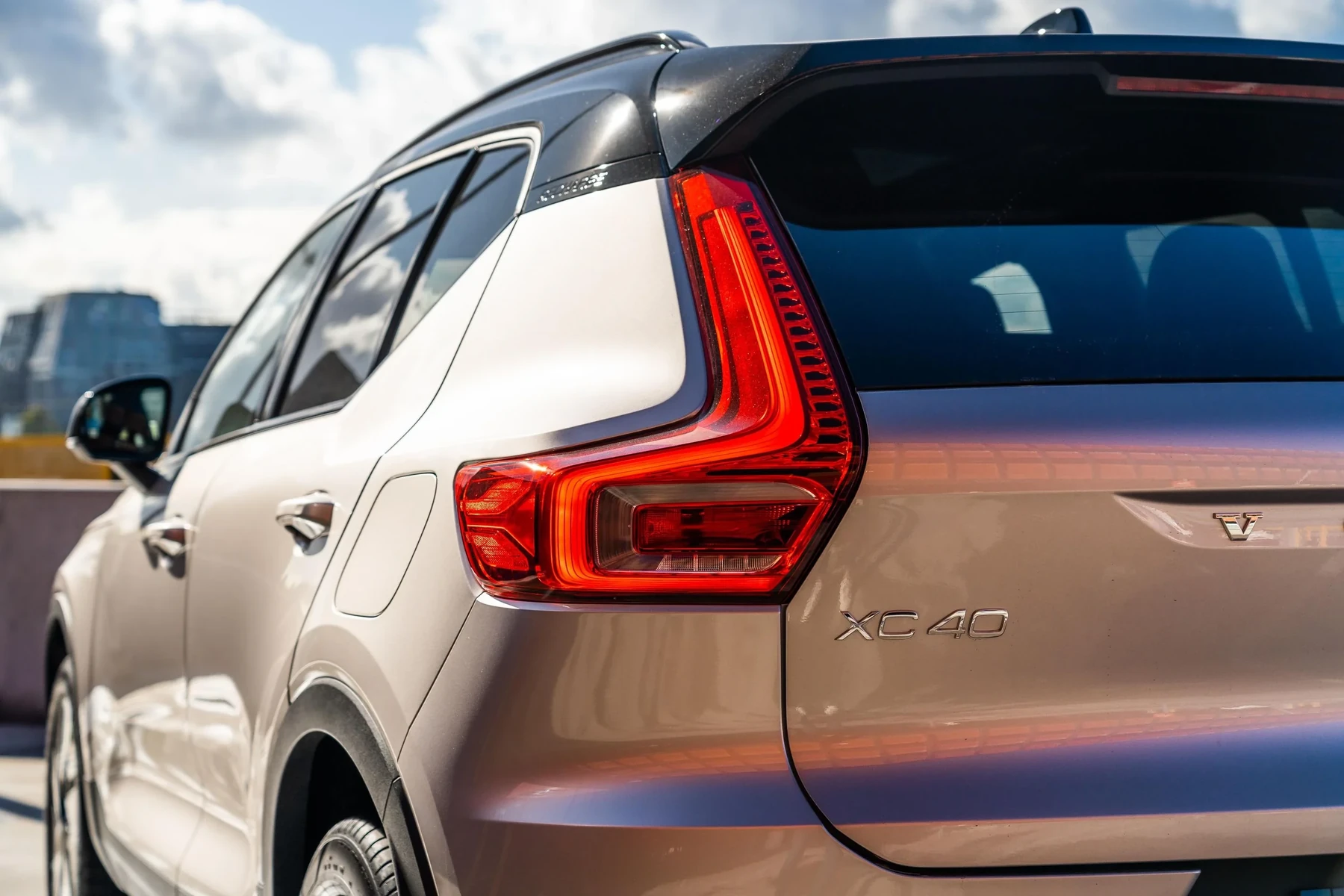 volvo xc40 dashboard controls