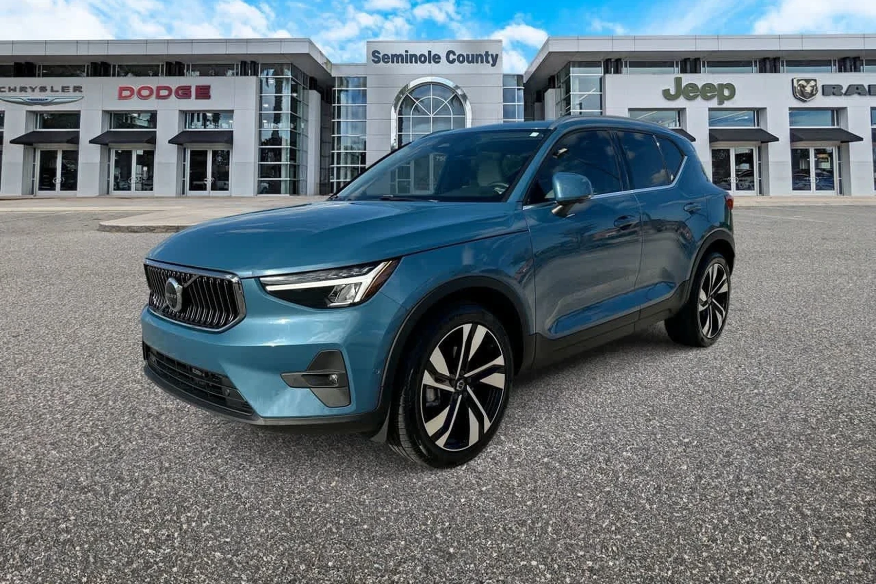 volvo xc40 windshield replacement cost