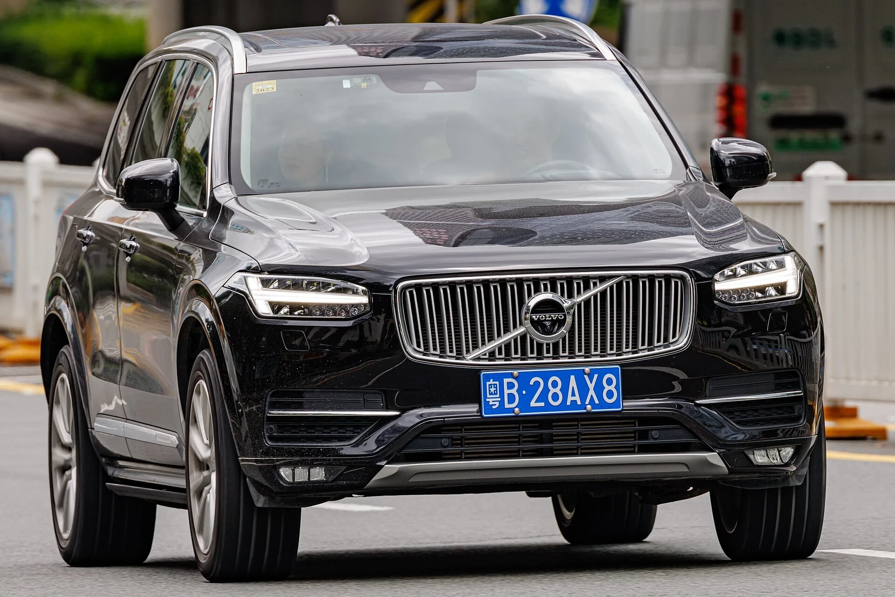 what type of engine oil for xc90 volvo 2004