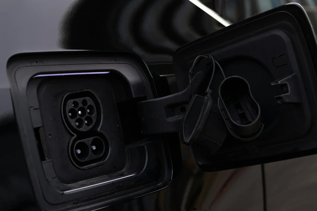 Volvo Car Charger Not Working Troubleshoot and Fix It Easily