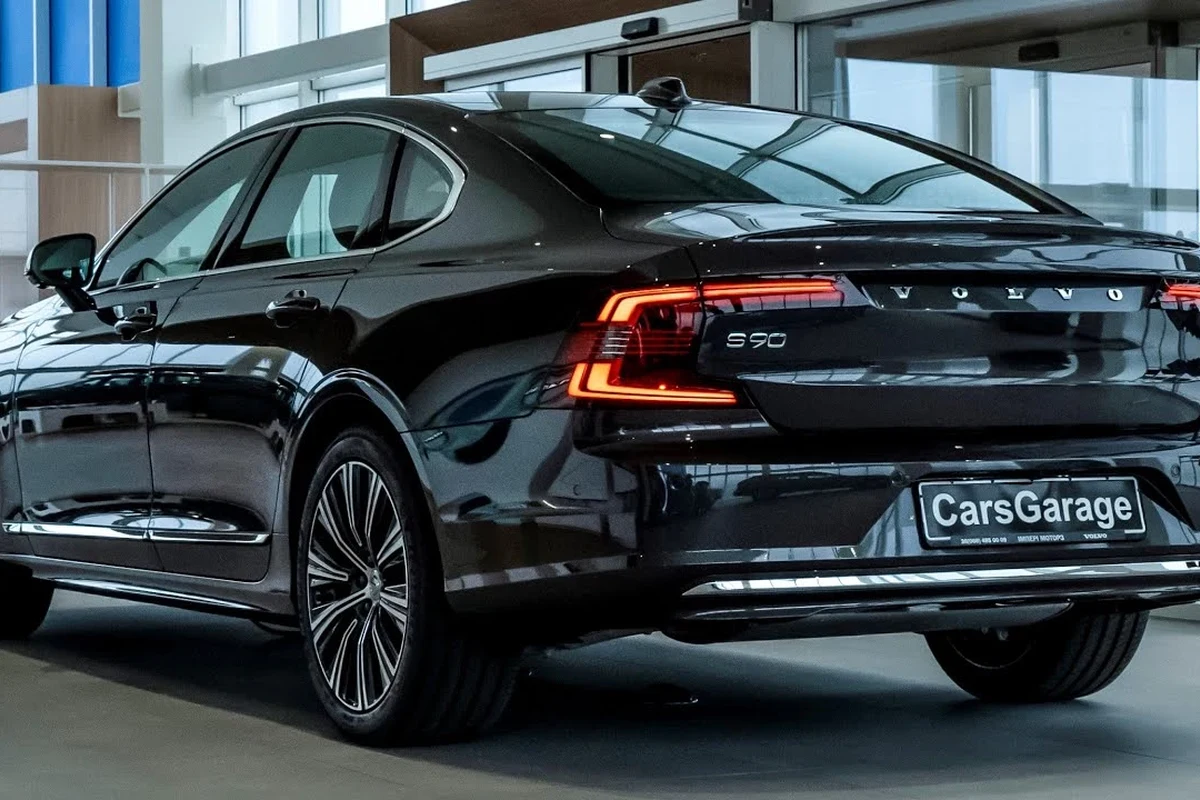 Is Volvo S90 a Luxury Car Discover Its Premium Features Now