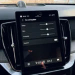 Volvo XC90 Bowers Wilkins vs Harman Kardon Audio Showdown